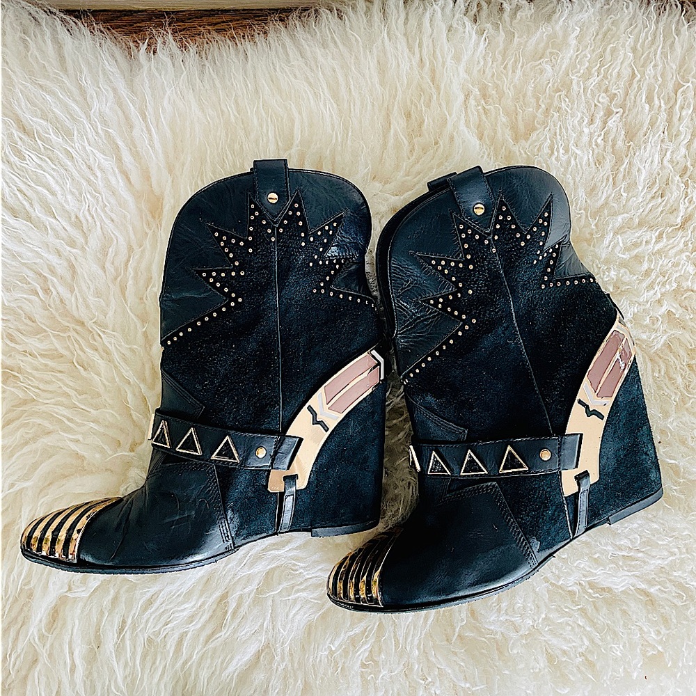 Ivy Kirzhner leather boots